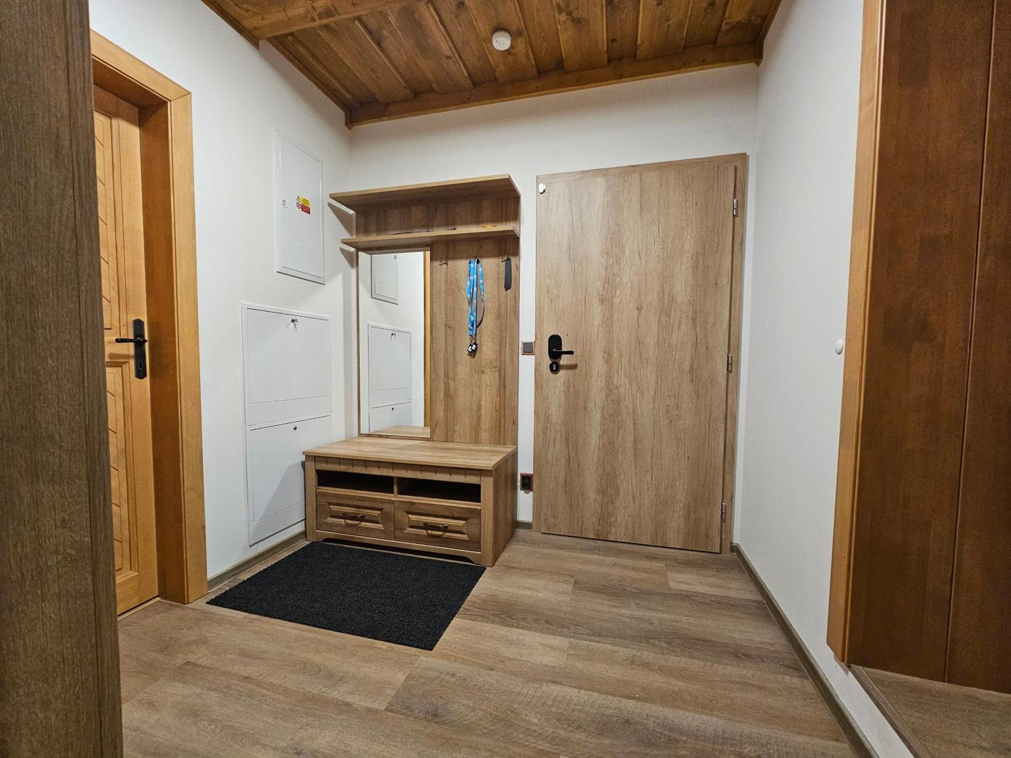 Apartmany Jezerne Velké Karlovice Quarto foto